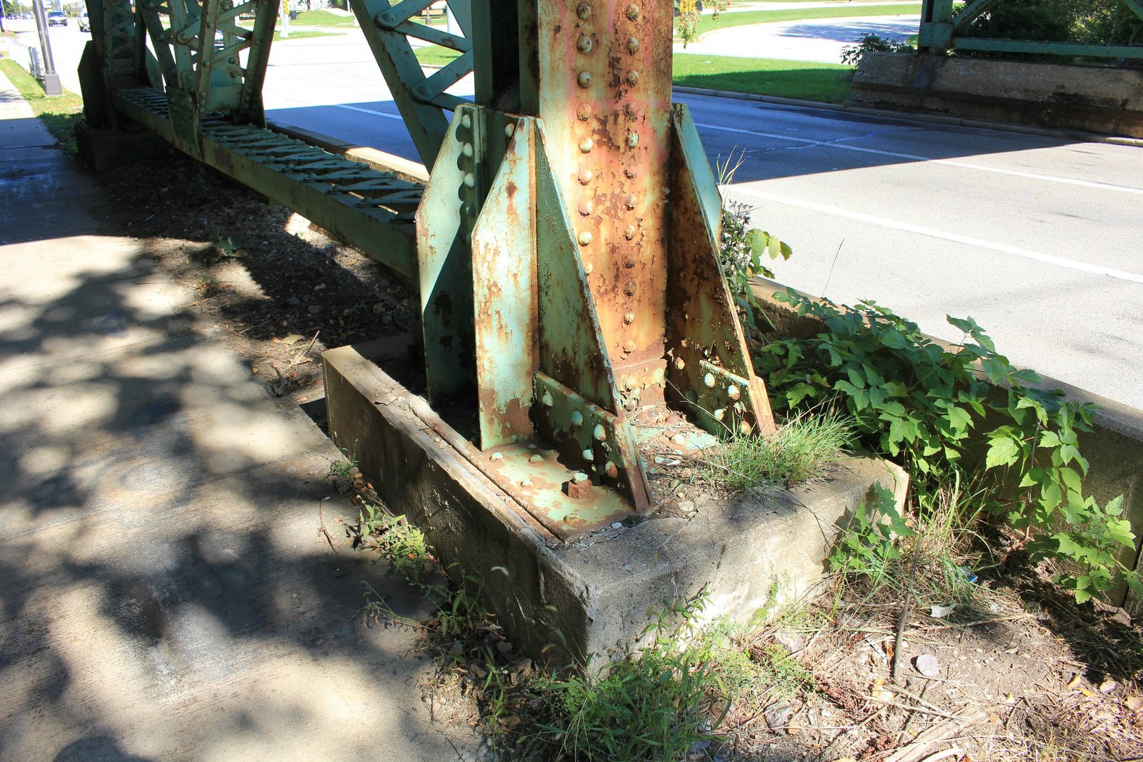 Footing, west pier (pier #4)
